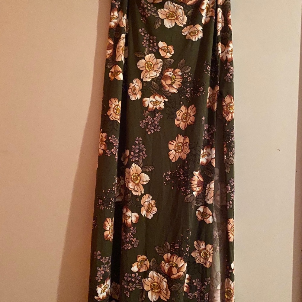 High waist skirt with 2 slits